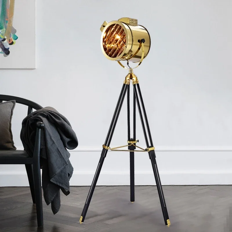 Floor Lamp Tripod - Скандинавский креативный дизайнерский торшер из нержавеющей