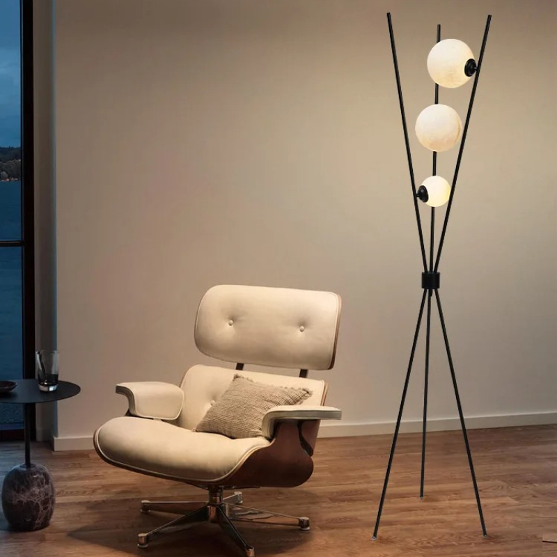 Напольный светильник-штатив в  – обзор и цена Floor Lamp Tripod